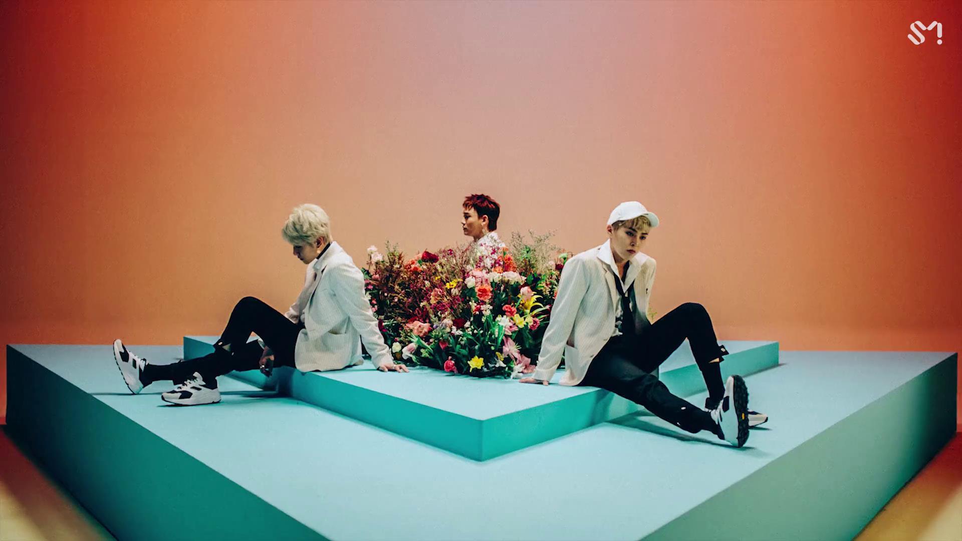 谈谈你对exo-cbx的新歌《花曜日》(blooming day)的mv的理解? - 知乎