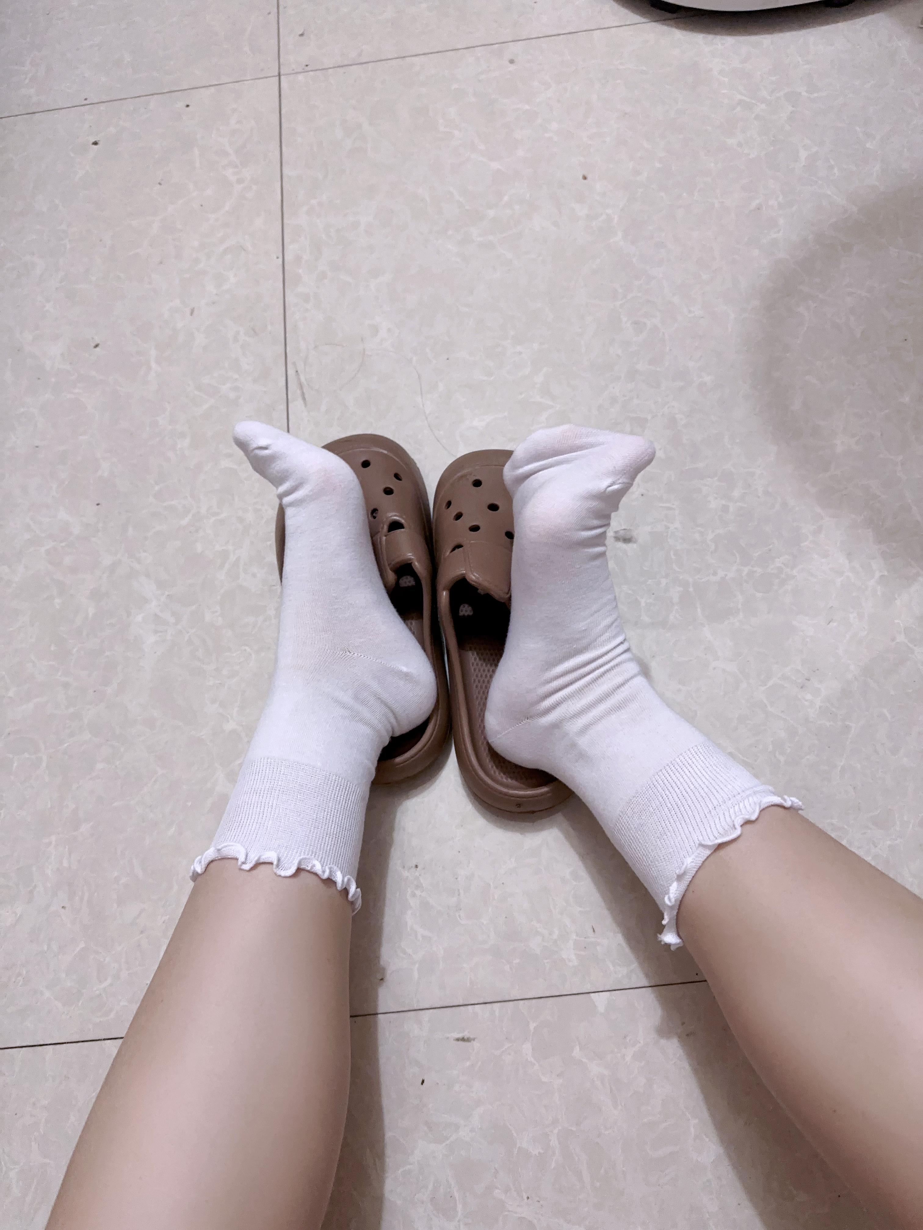你的袜子最多连续穿过几天?