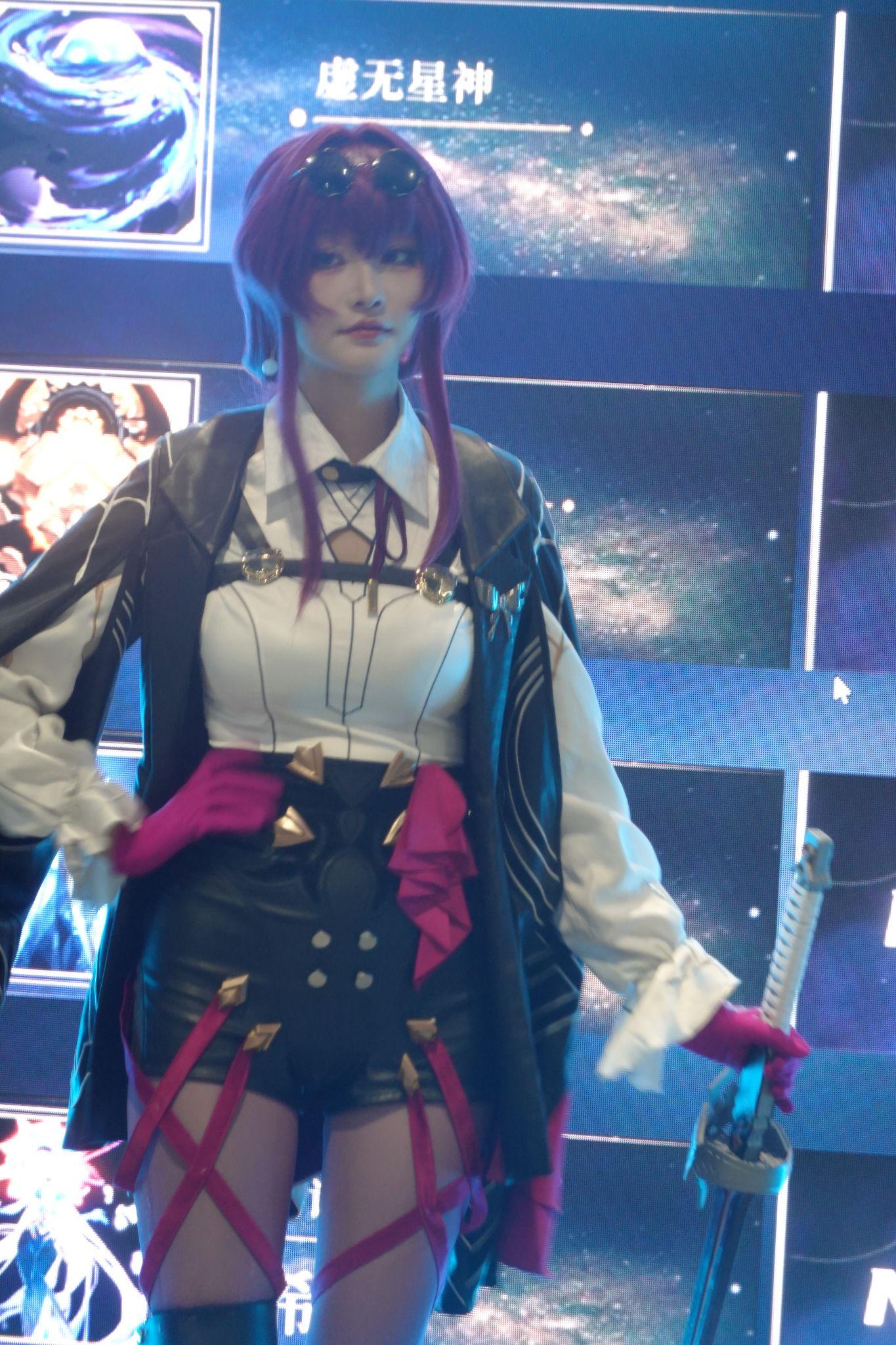 《崩坏:星穹铁道》的星铁Land嘉年华上,都有哪些神级cos? - 知乎