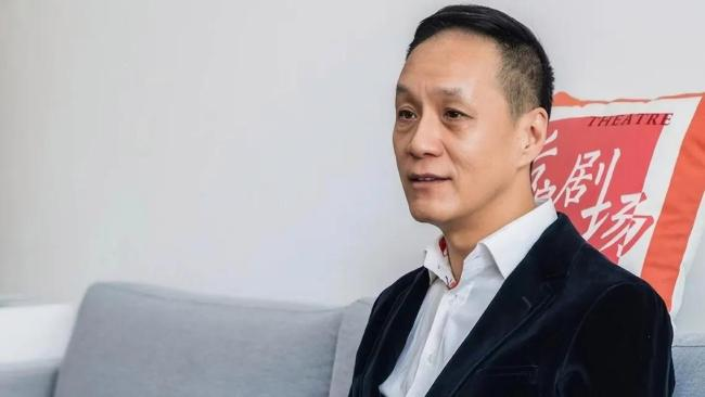 冯远征苦恼话剧院招不到一米六几的女演员，现在演员同质化有多严重？艺术院校培养是否应倾向更多元的标准？