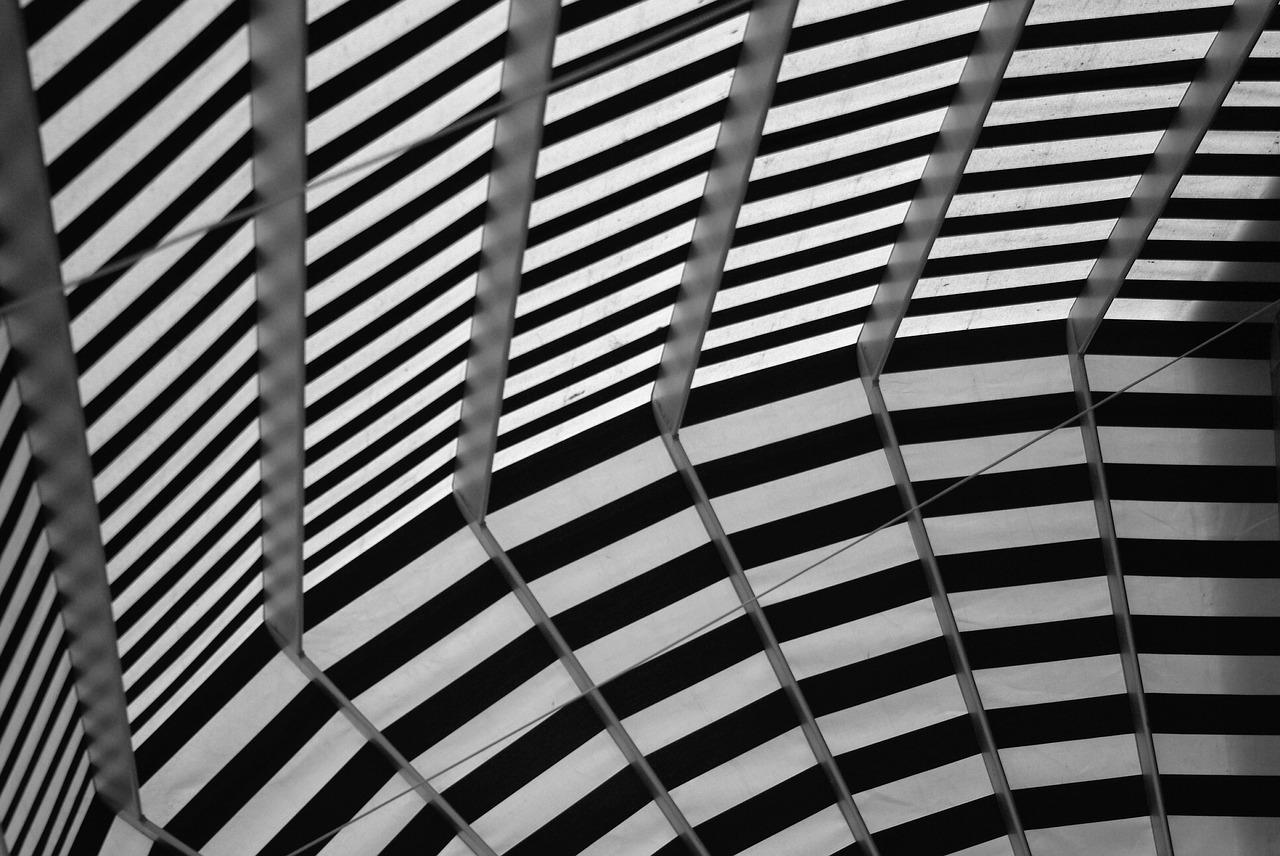 雨棚按什么来算