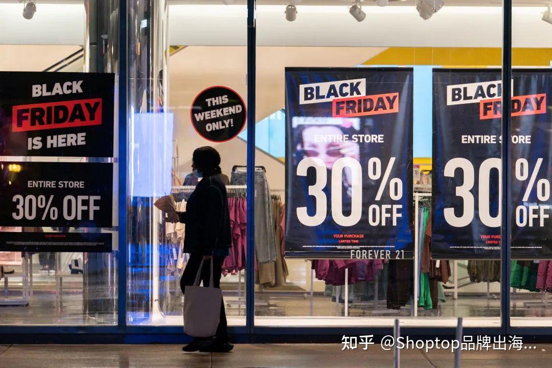 美国黑五实体店客流量回升网络销售额首次同比下降这说明了哪些信息