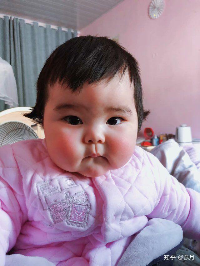 婴儿肥到底有多肥有一个肉嘟嘟的宝宝是一种怎样的体验