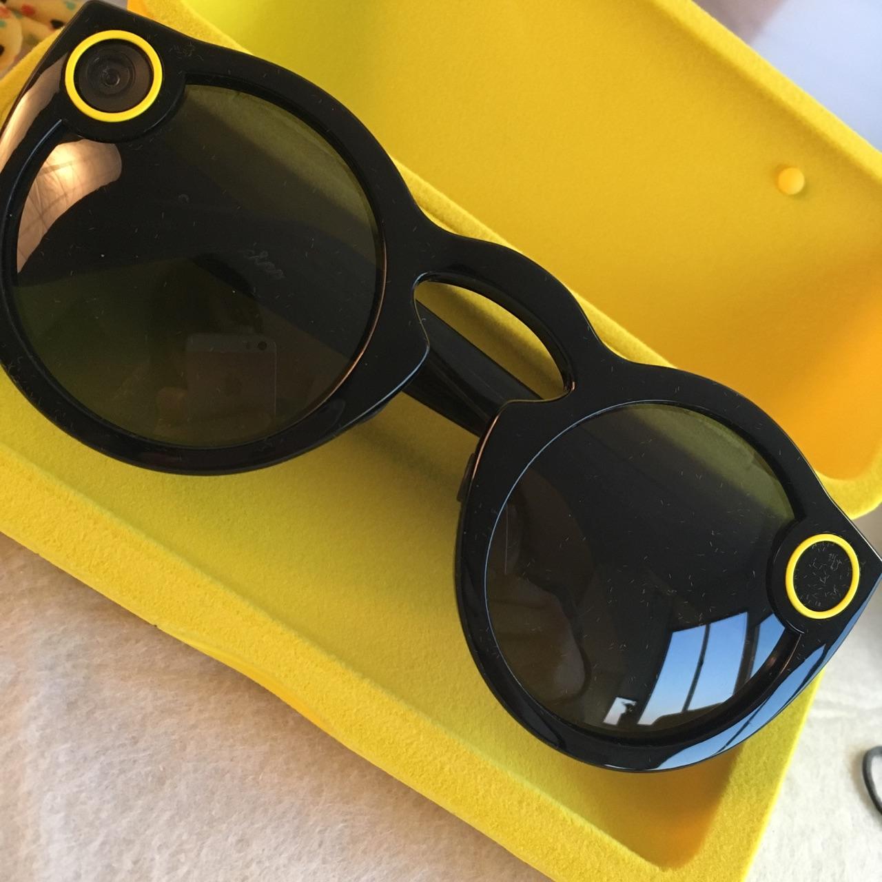snapchat 的 spectacles 眼镜上手体验如何? - 知乎