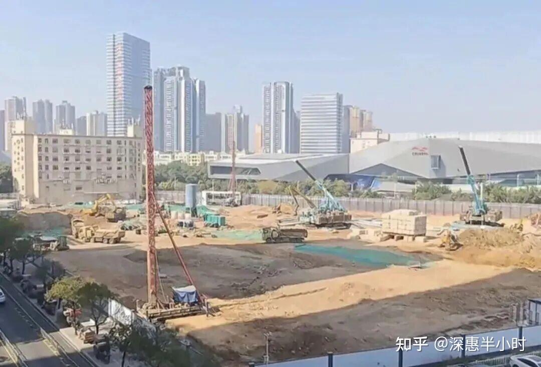 285万起!新国标25层!公明核心·龙湖观萃苑!户型图曝光!优缺点分析! - 知乎