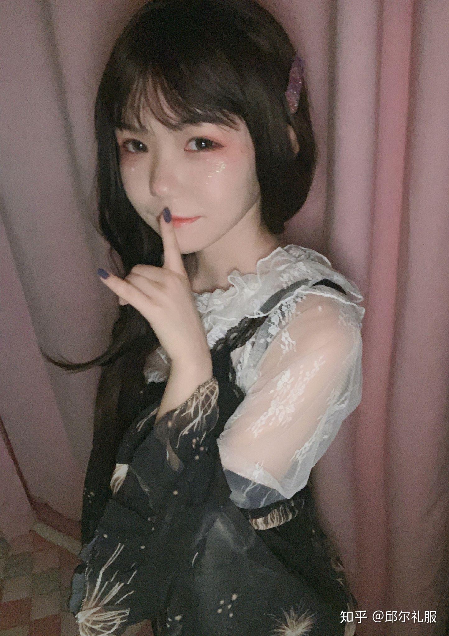 有没有封茗囧菌的照片? - 知乎