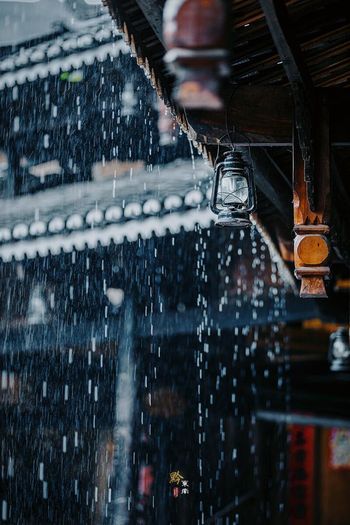 在雨中,静静想念一个人~ - 知乎
