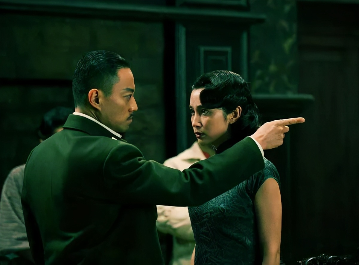 如何评价《风声》这部电影? - 知乎