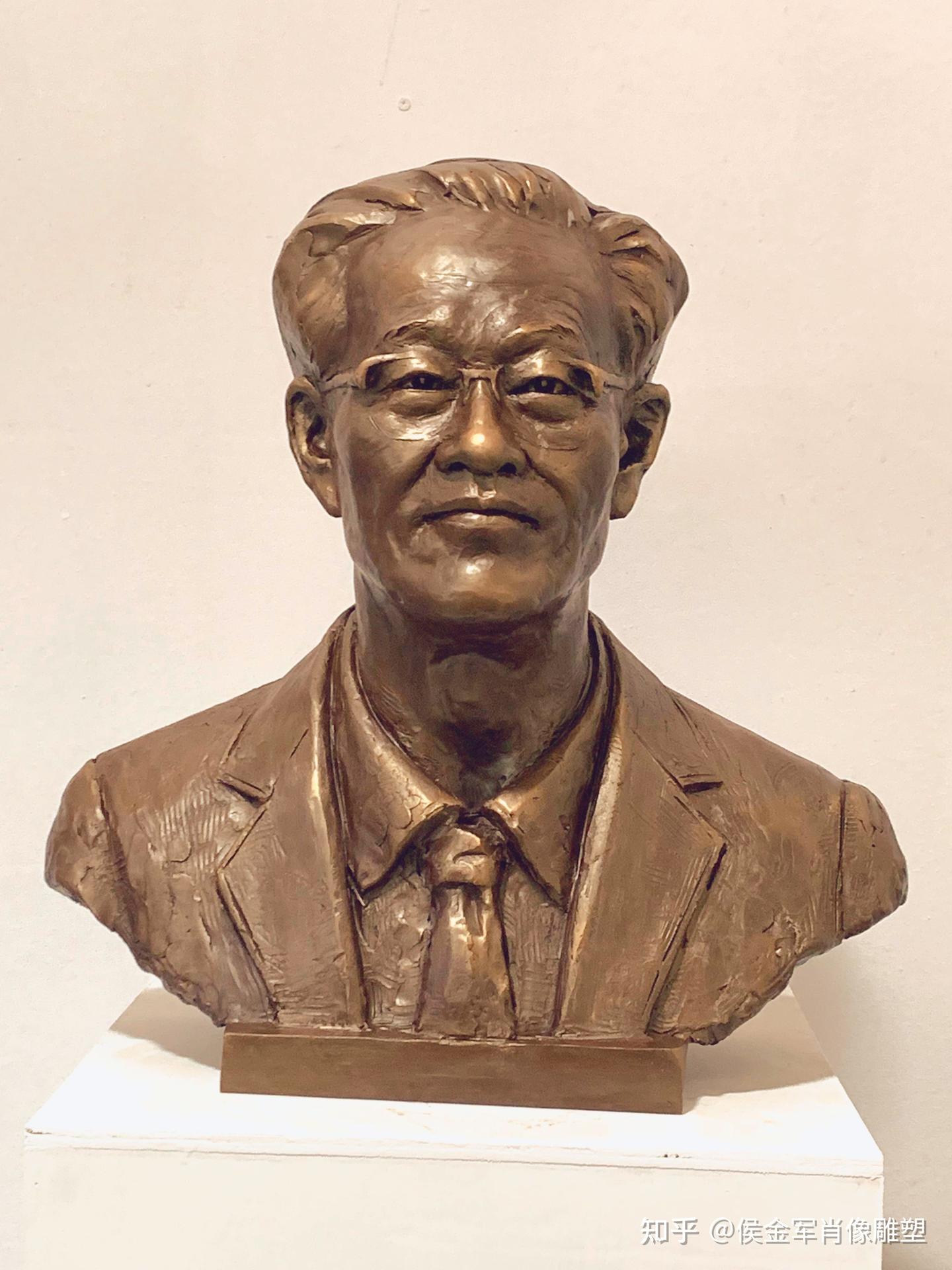 人物肖像定制丨侯金军雕塑作品欣赏（泥稿） - 知乎