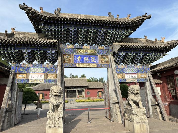 OMG！被低估的国宝寺庙双林寺，这座以彩塑闻名的古刹，参观完真的能令你惊掉下巴！ - 知乎