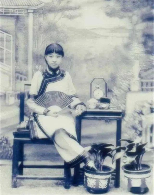 老照片：旧中国女子的三寸金莲的真实模样- 知乎