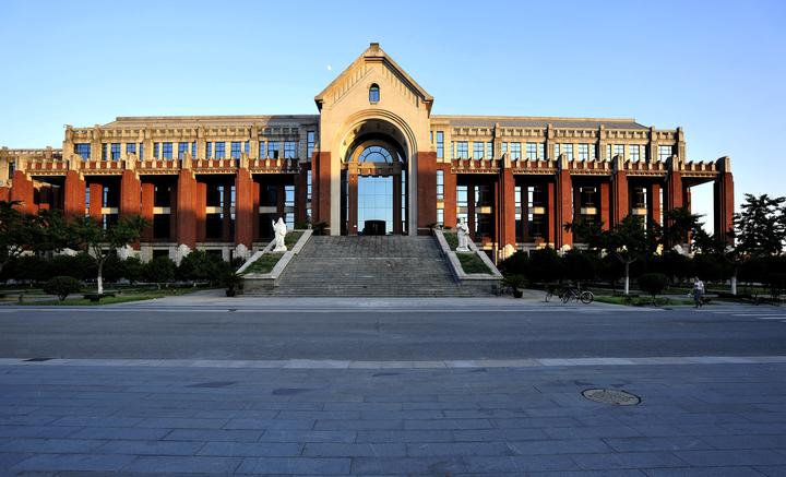 华东政法大学2024年法硕复试分数线发布! - 知乎