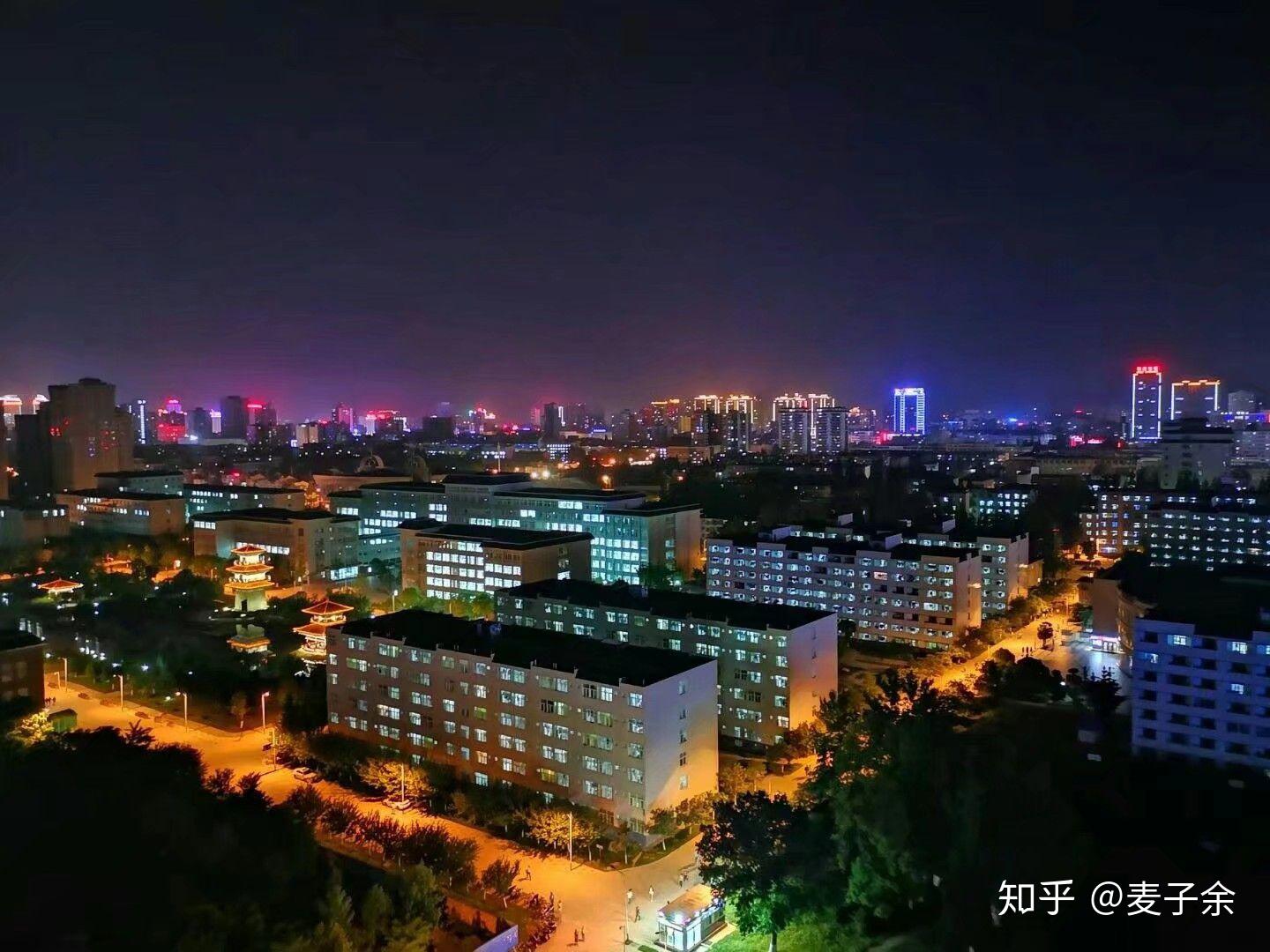 陕西理工大学夜景图片