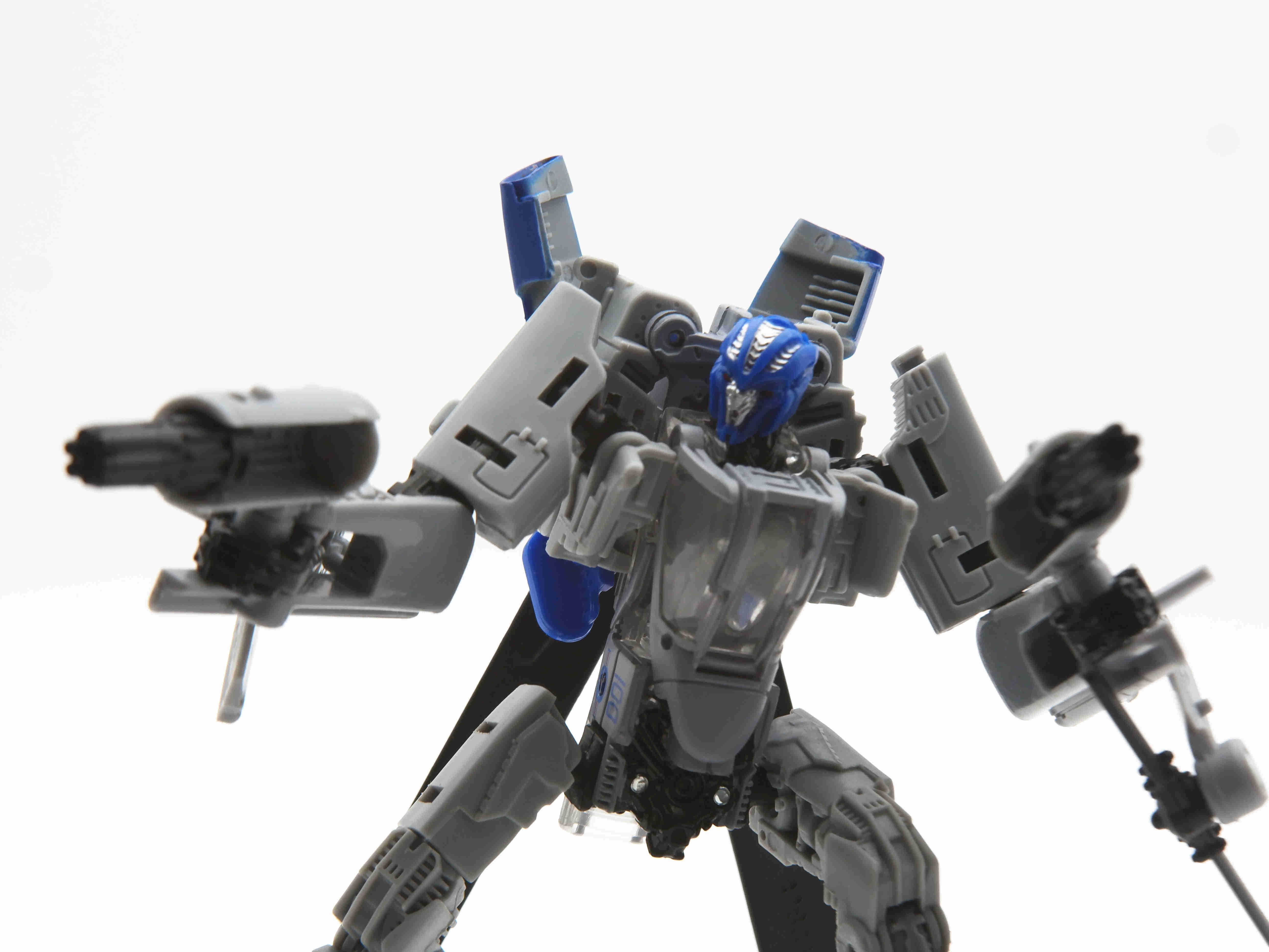 Studio Series 22 反弹球 - 知乎