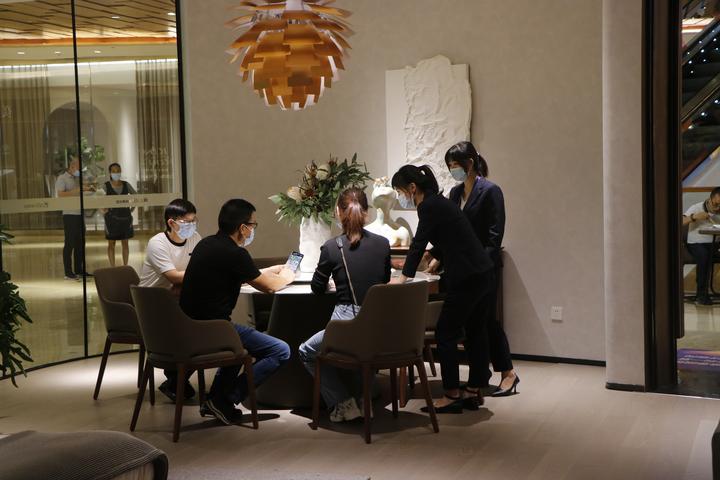 直击展会现场 | 华师傅家居整装定制生活馆强势吸睛! - 知乎