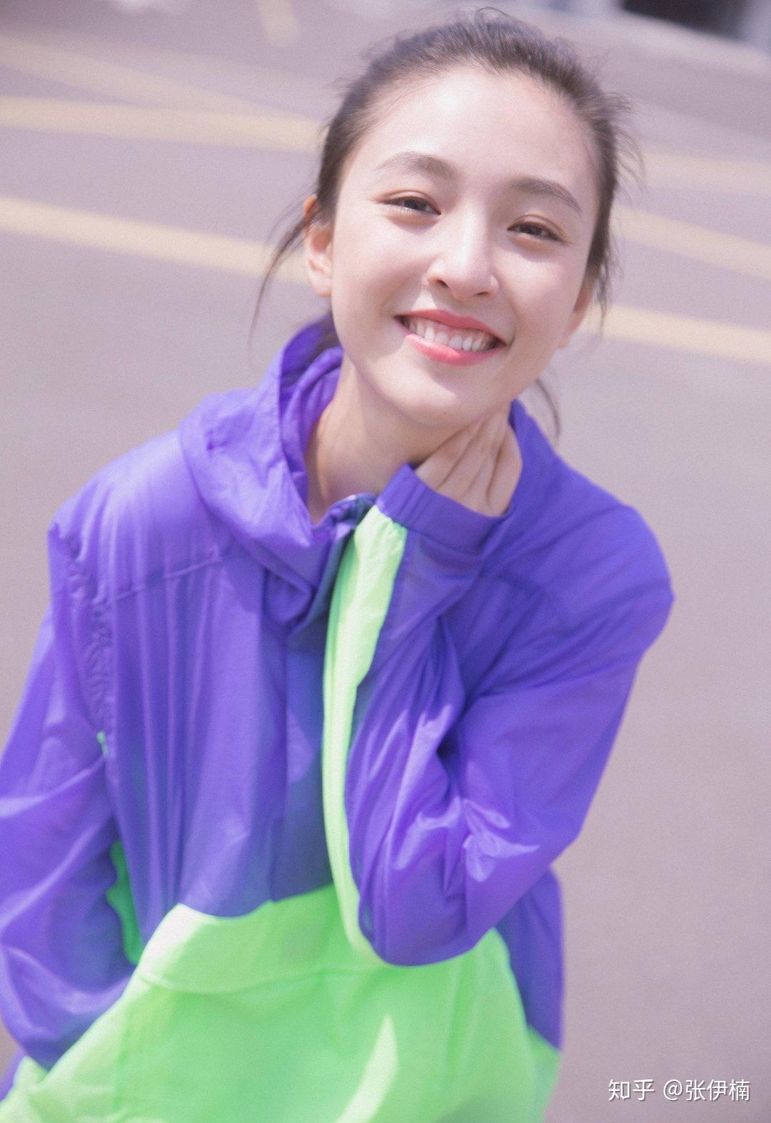 有没有那种一眼看上去就满满青春感的女生