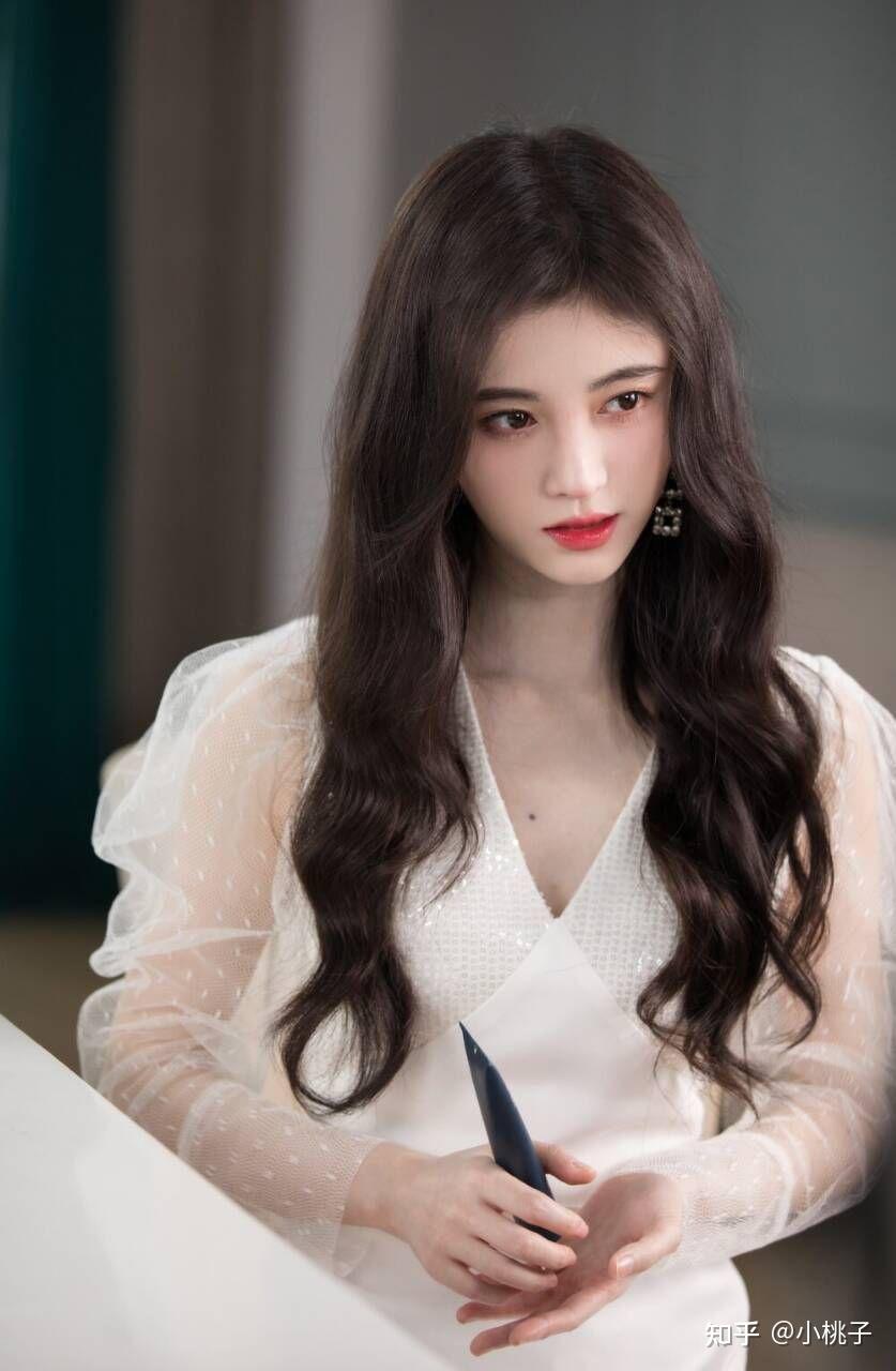 如何评价丝芭成员邓歆玥模仿鞠婧祎? - 知乎