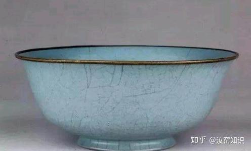 宋時代　青磁　汝官窯菊瓣碗 官汝窯碗　郊壇官窯 茶盞 唐物(C-79) 汝窯青磁 菊弁紋碟 – Celadon plate | 陶磁オンライン美術館ー