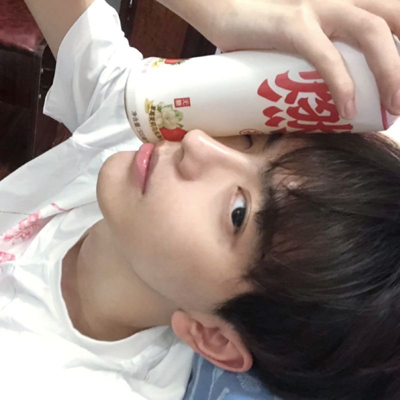 有没有什么很高清无水印的男生头像