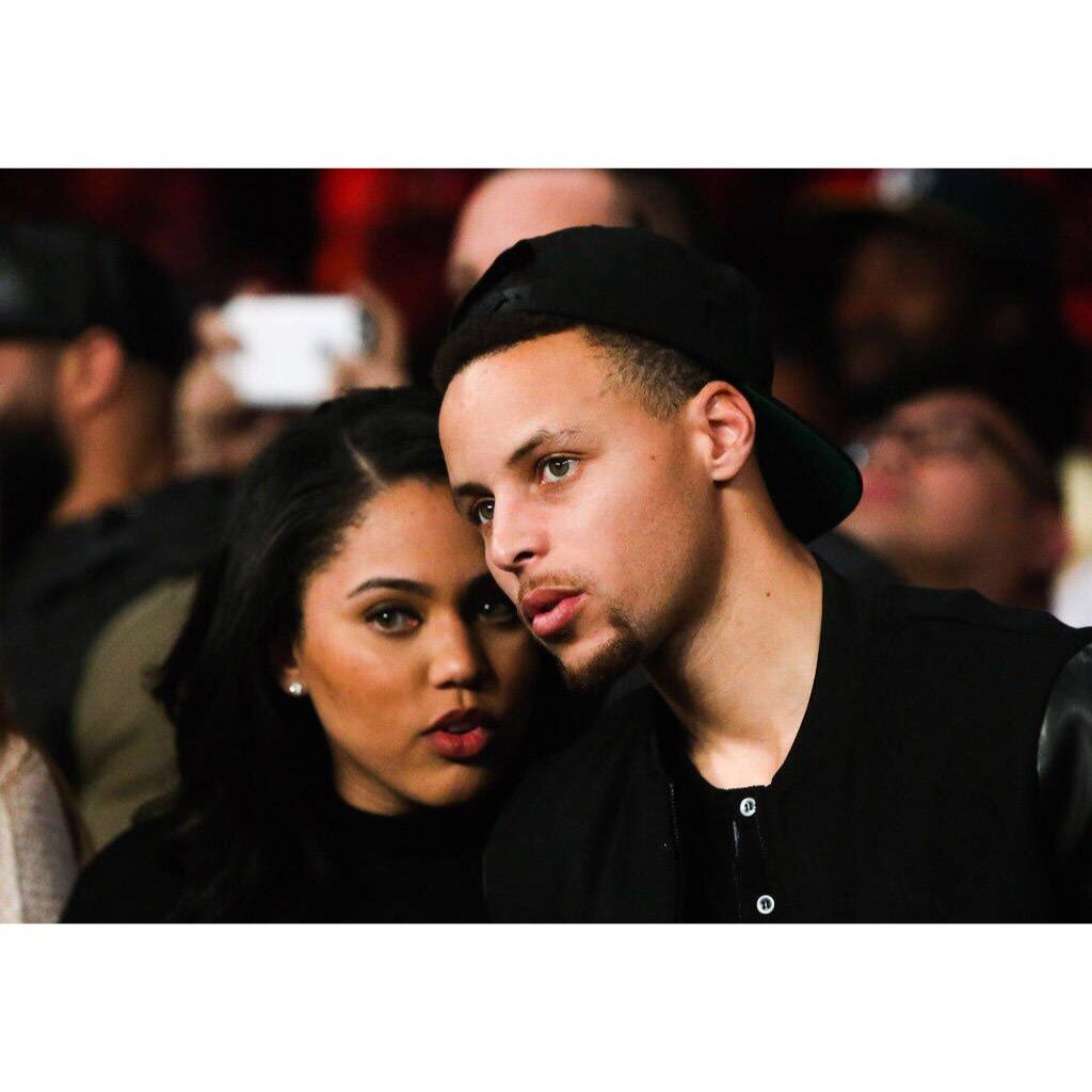 男朋友很喜欢库里,朋友们有没有库里和篮球的情侣头像呀? - 知乎