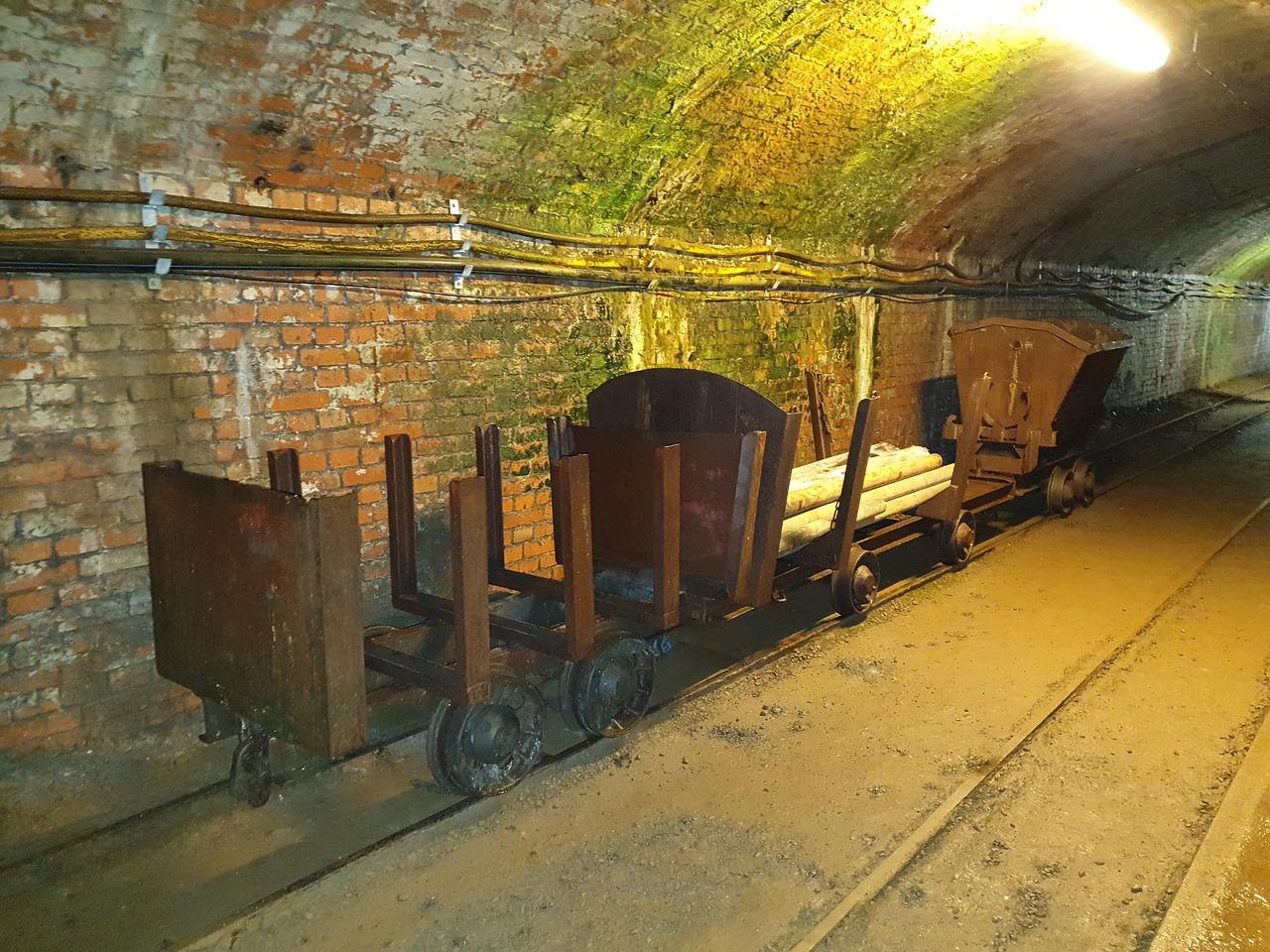 3. 铝合金雪橇板