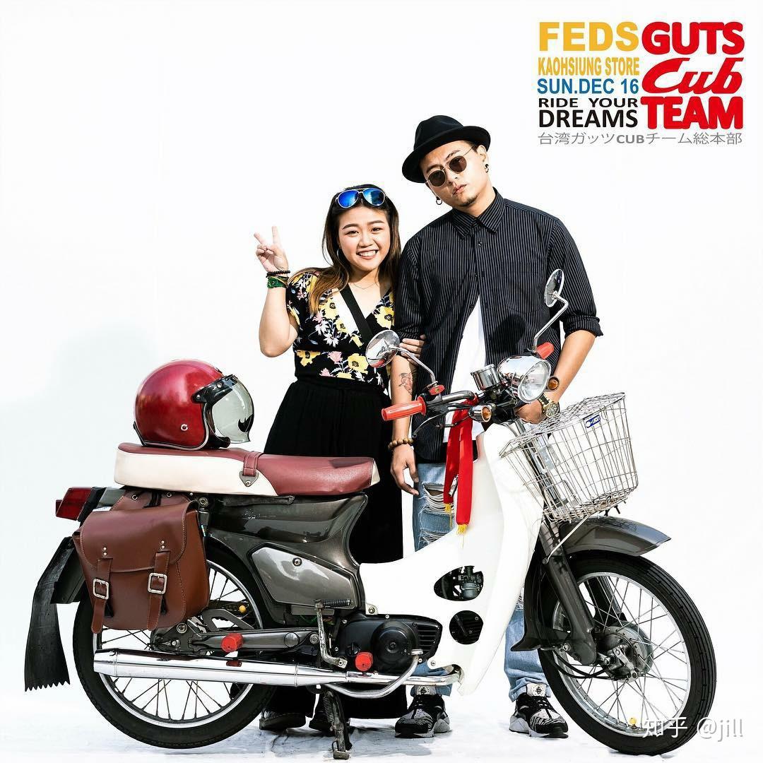 请问《想见你》中,李子维骑的摩托是什么型号的?