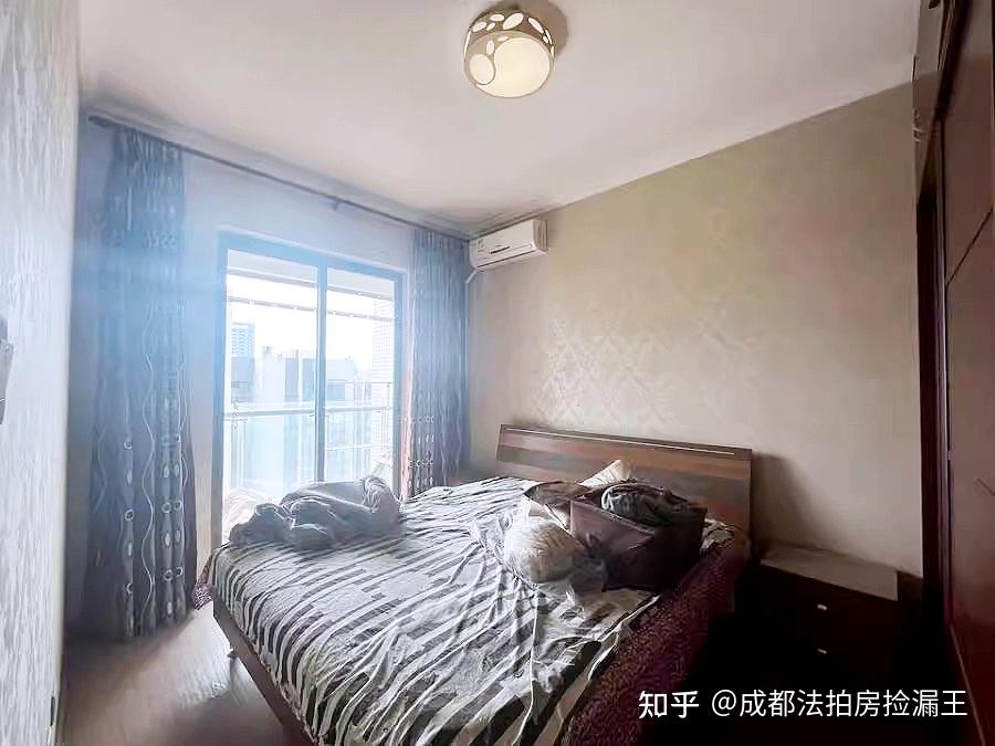一线江景房200W !121平大套三 送车位 临近地铁口! - 知乎