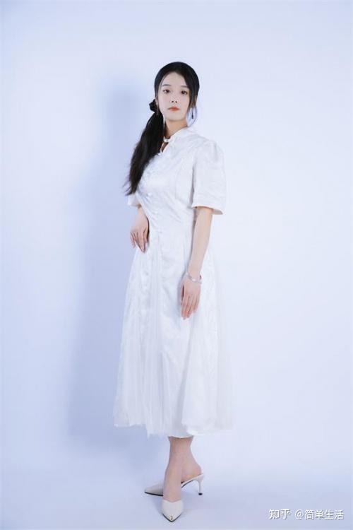 李丹:从自信女神到模特的蜕变之路! - 知乎