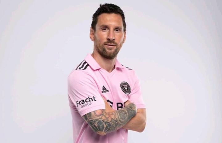 梅西本月冲击两冠反超阿尔维斯:联盟杯决赛,公开杯四强