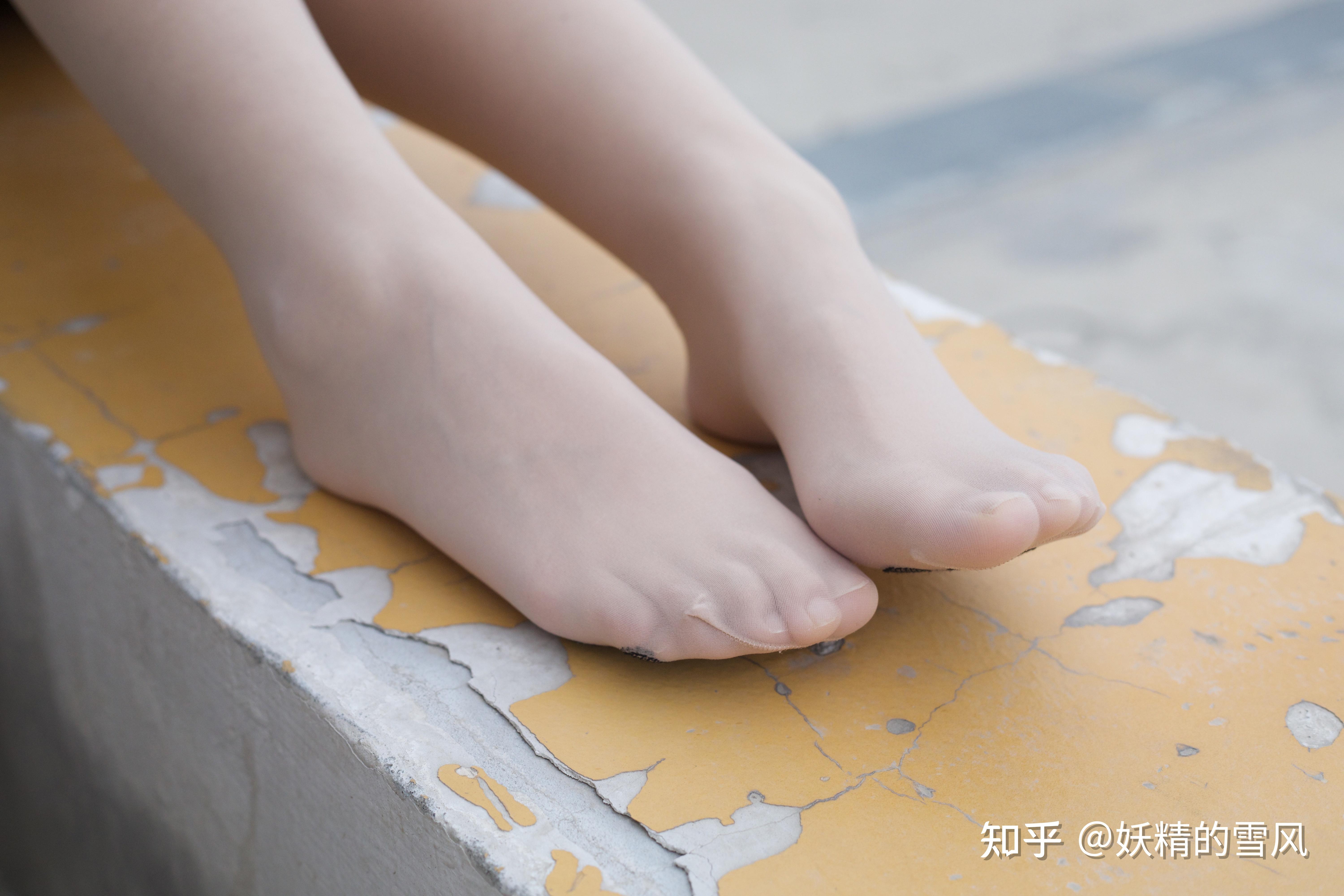 哪个女孩子的脚丫好看,有晒图的么? - 知乎
