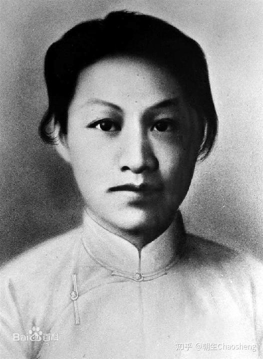 看到长衫你会想到什么