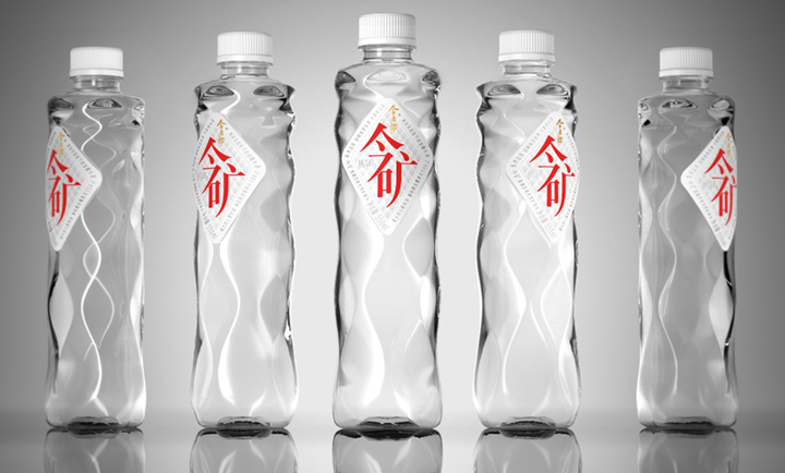 今麦郎"上天"发布新品,正式推出矿泉水今矿!