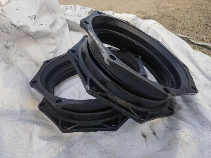 球墨铸铁管件45度弯头w型斜三通 法兰 排水管连接管箍 b型大口径套袖