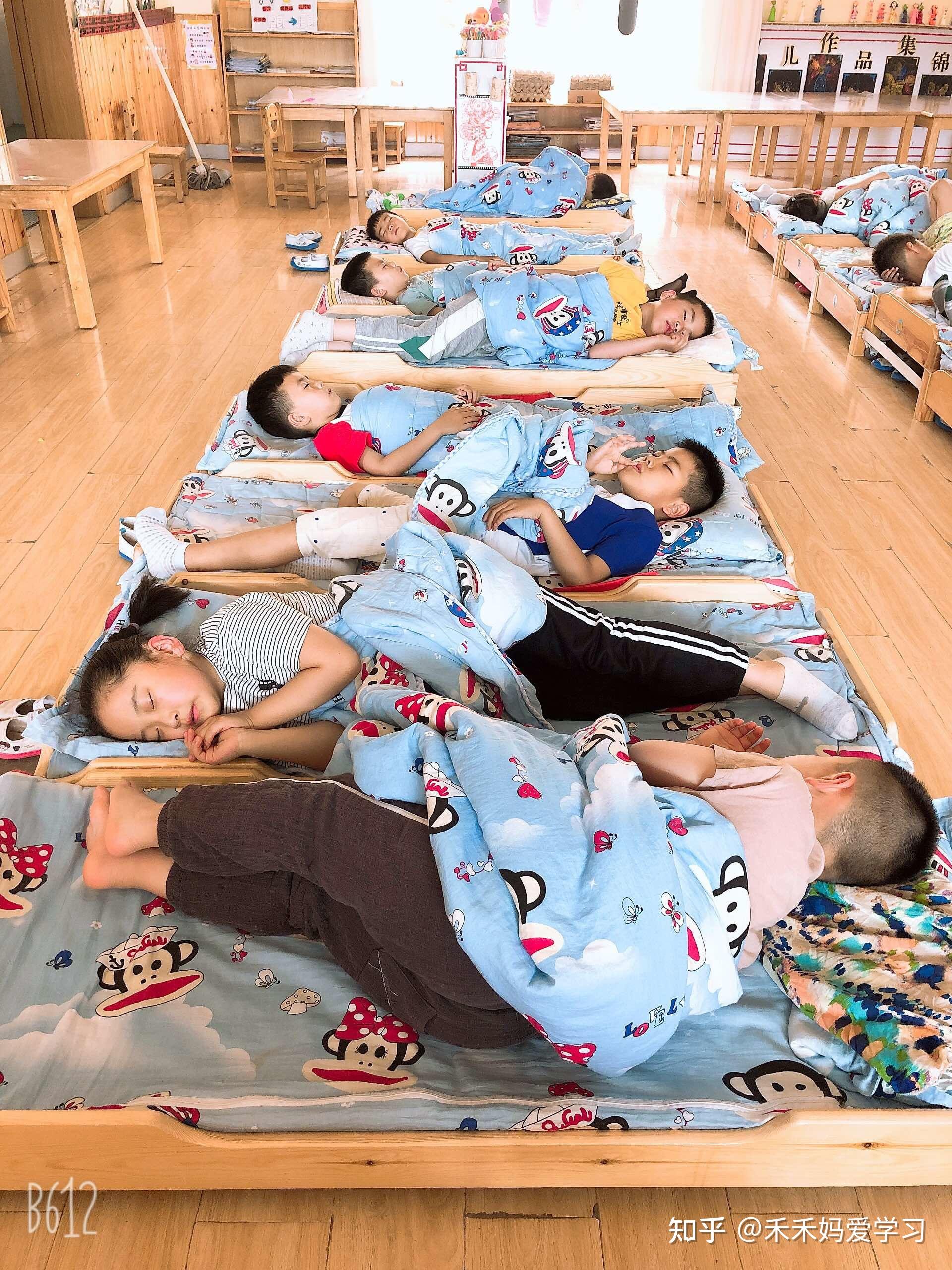 孩子在幼儿园不肯睡午觉该怎么教育
