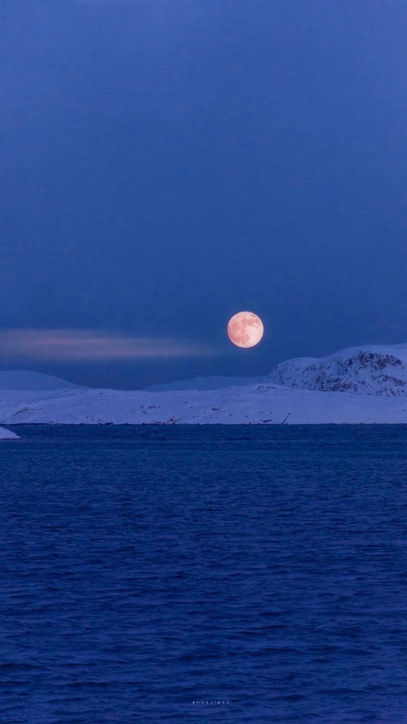 有没有好看的克莱因蓝壁纸