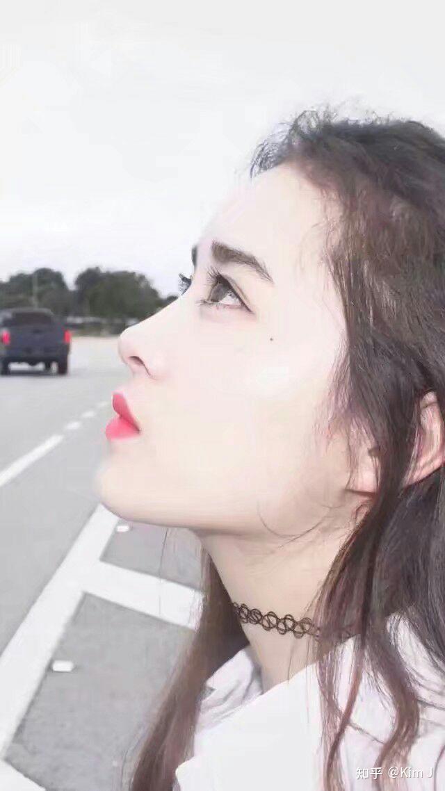 抖音里叫steph的网红动过刀子吗