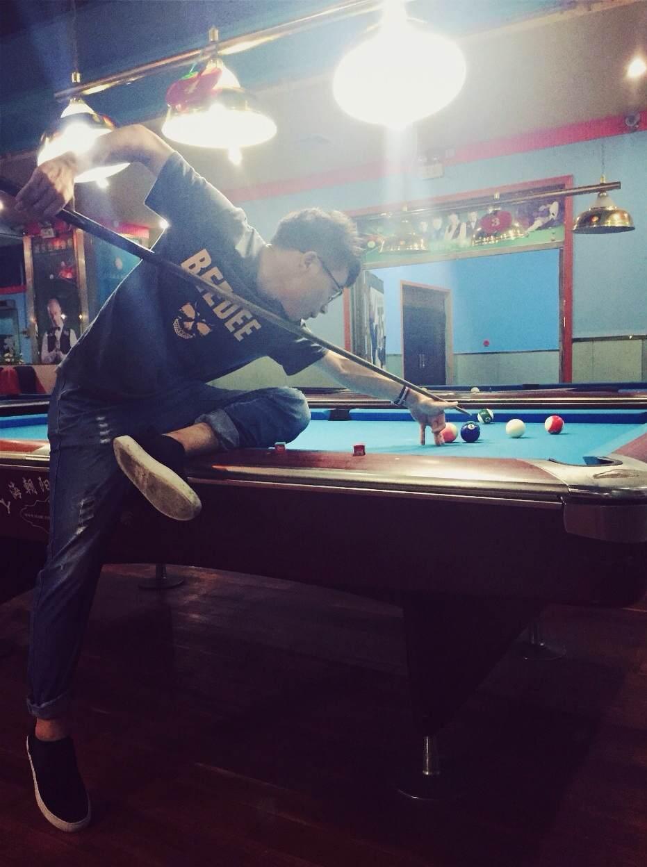 打台球的汉子有多帅? - 知乎