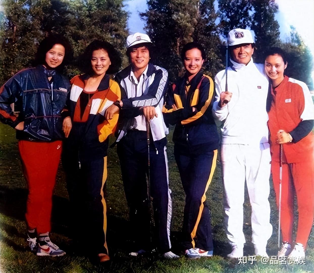 他外出拍戏时妻子在家被害,30年后仍不敢再提,如今周里京怎样了 - 知乎
