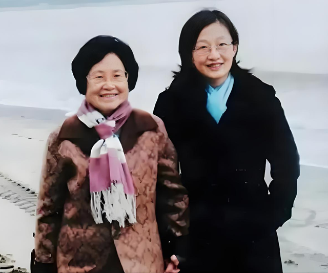 乔石之女乔晓溪，成为医学教授，但她说：我小时候和父母一点都不亲 - 知乎