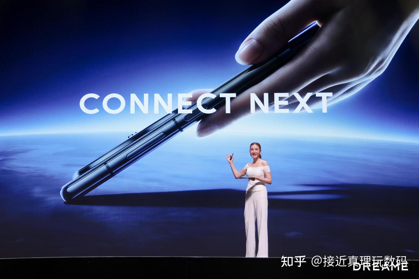 苹果联合创始人站台:追觅AURORA想让手机从“工具”变成“伙伴”
