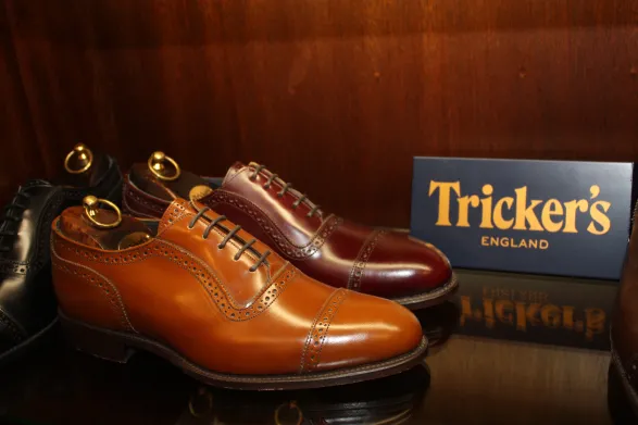 190多年英国皇家认证、休闲又优雅的Tricker's鞋靴- 知乎