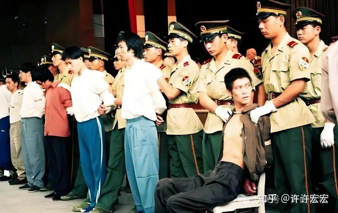 《刘复之回忆录》:八十年代的“严打” - 知乎
