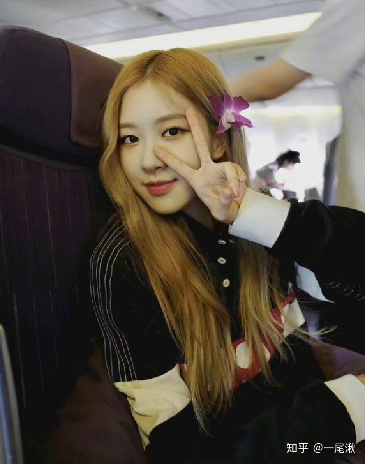 ros07朴彩英还会染回黑发吗?她这样持续漂染还会坚持多久? - 知乎