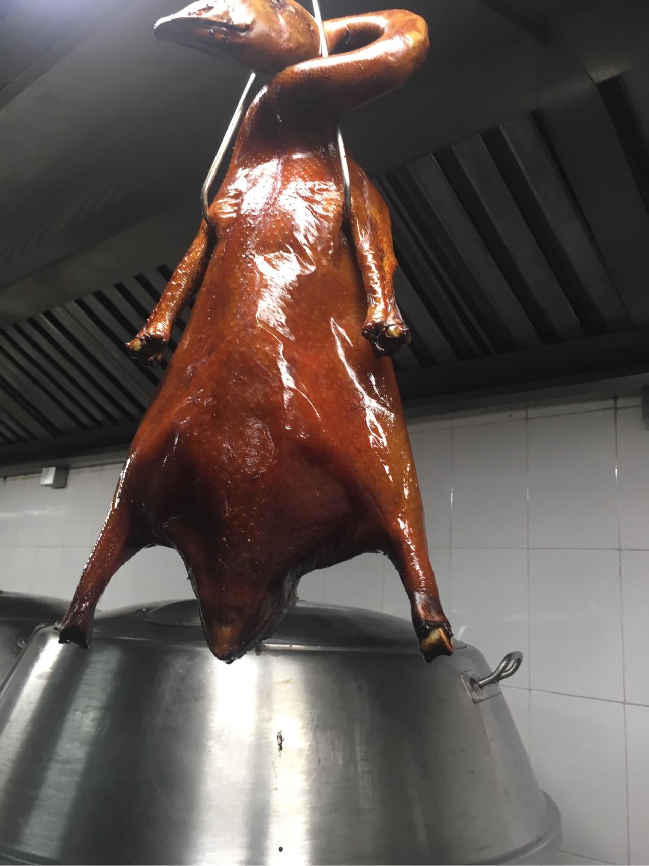 为什么都说烧鹅的左腿最好吃? - 知乎