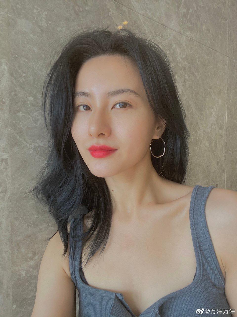 如何评价演员万潼