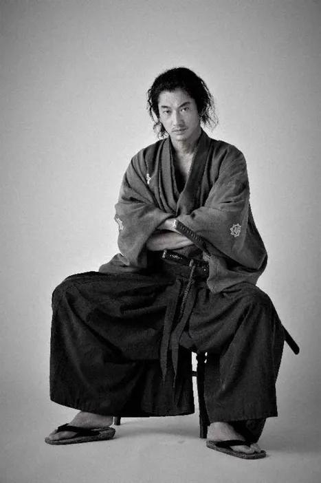 他将在nhk正月古装剧中饰演坂本龙马