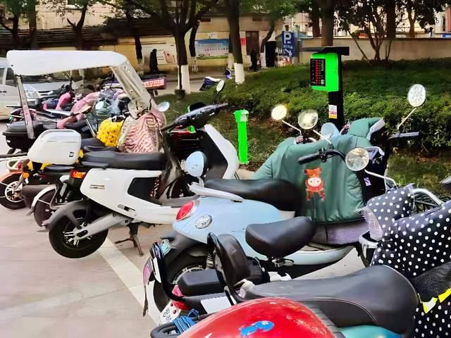 电动车充电问题始终有安全隐患请问怎样才能更安全充电且不伤电池