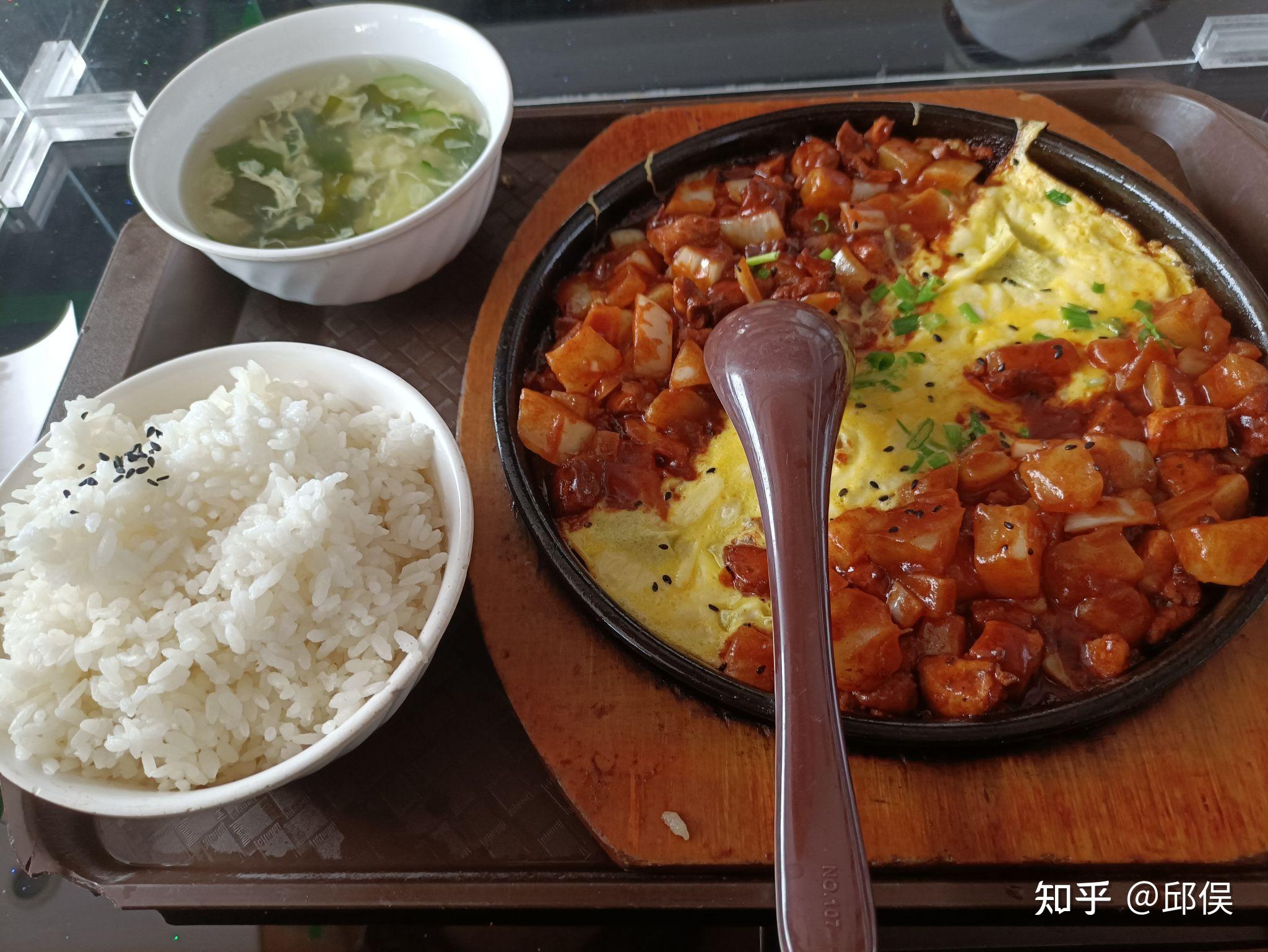 清华大学的食堂到底有多好吃又便宜