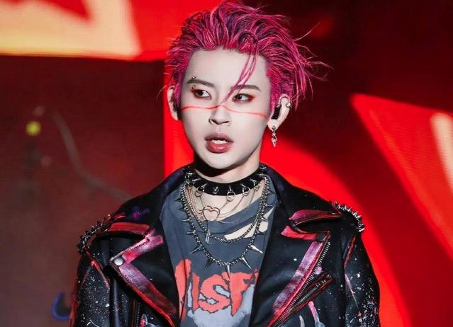 小鬼王琳凯和乐评人梁源争议升级梁源连发多条动态回怼直言小鬼装孙子