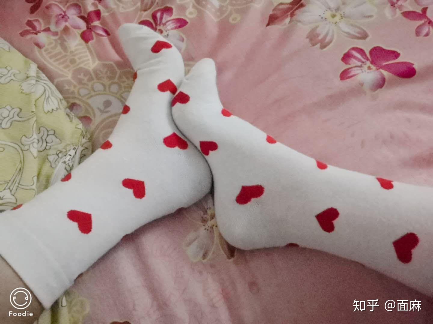 为什么有人会买臭袜子啊啊啊啊? - 知乎